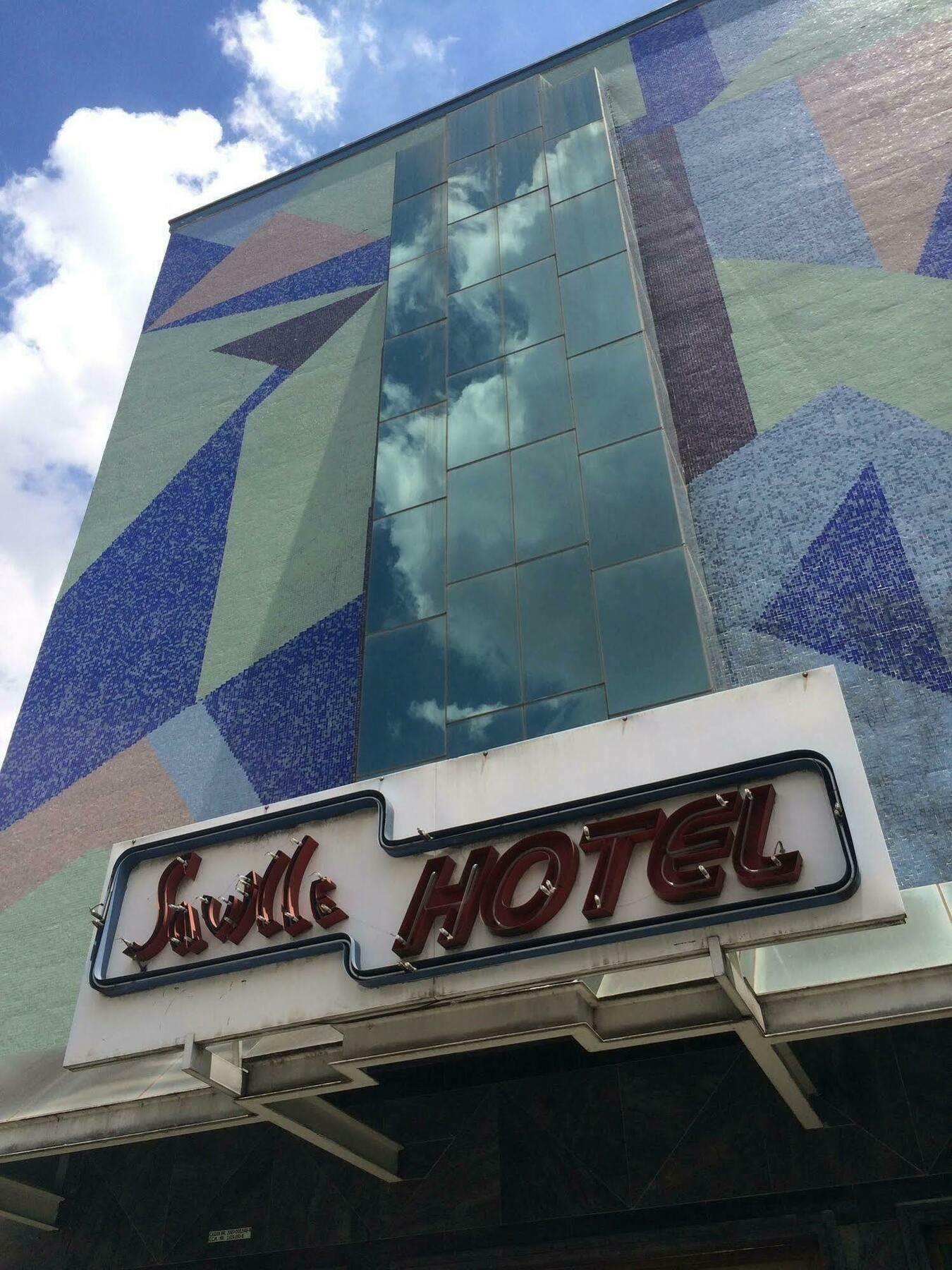 Saville Hotel サンパウロ エクステリア 写真