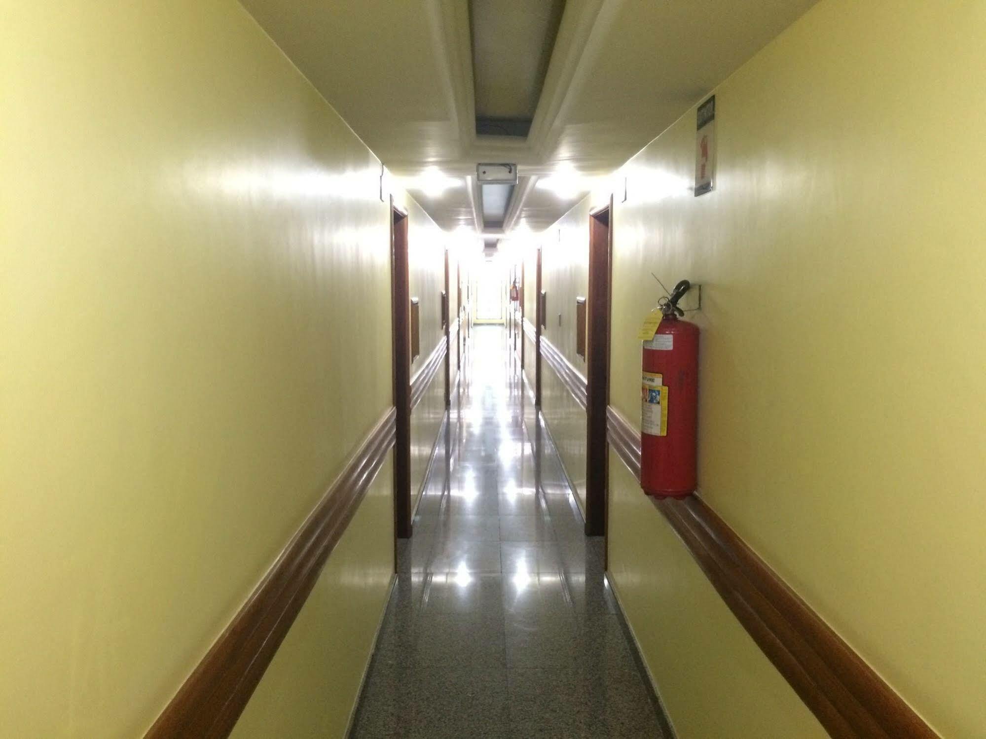 Saville Hotel サンパウロ エクステリア 写真