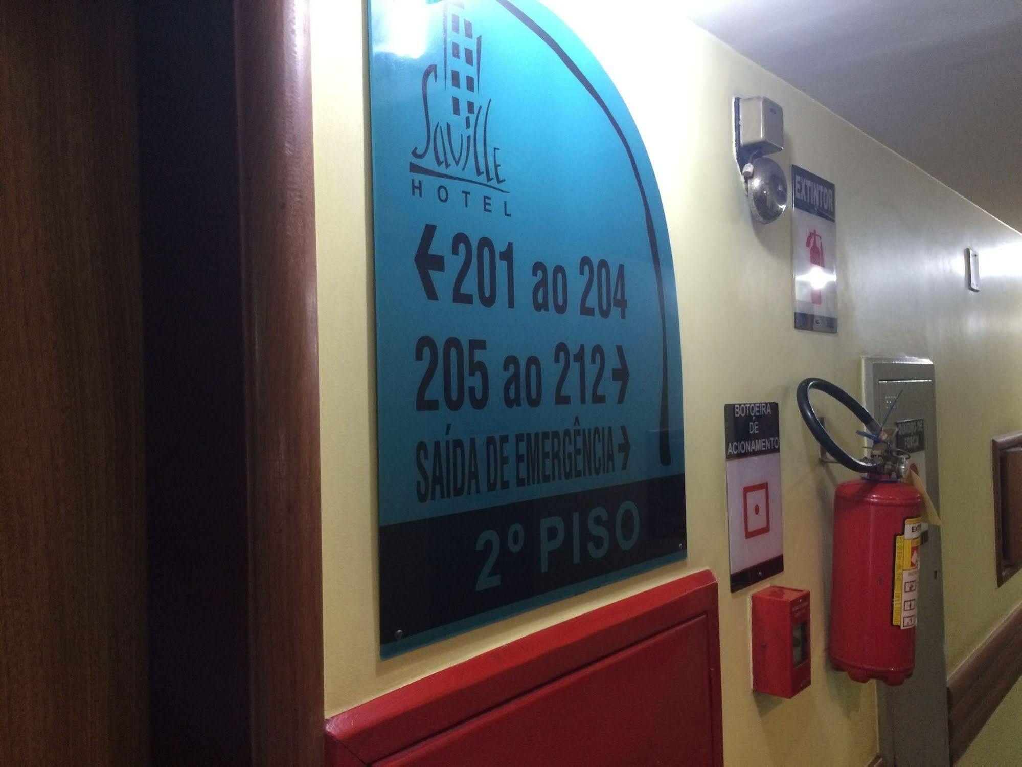 Saville Hotel サンパウロ エクステリア 写真