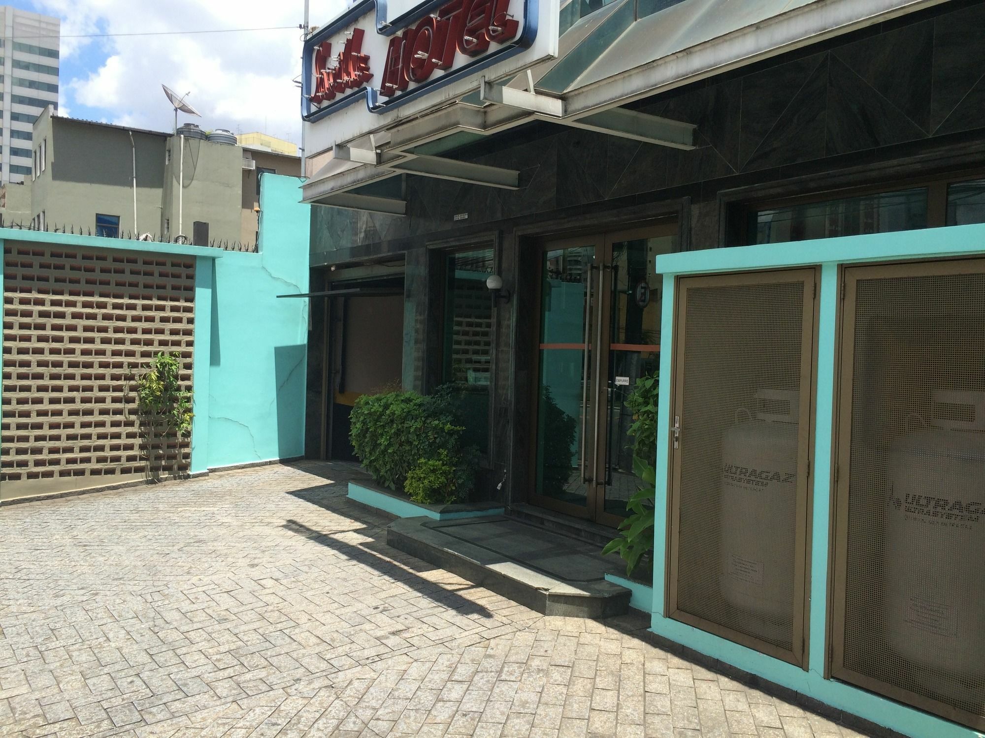 Saville Hotel サンパウロ エクステリア 写真